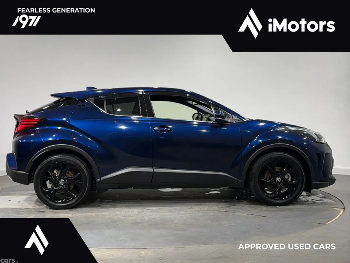 Toyota C-HR SUV, Petrol Hybrid, 2021, Blue