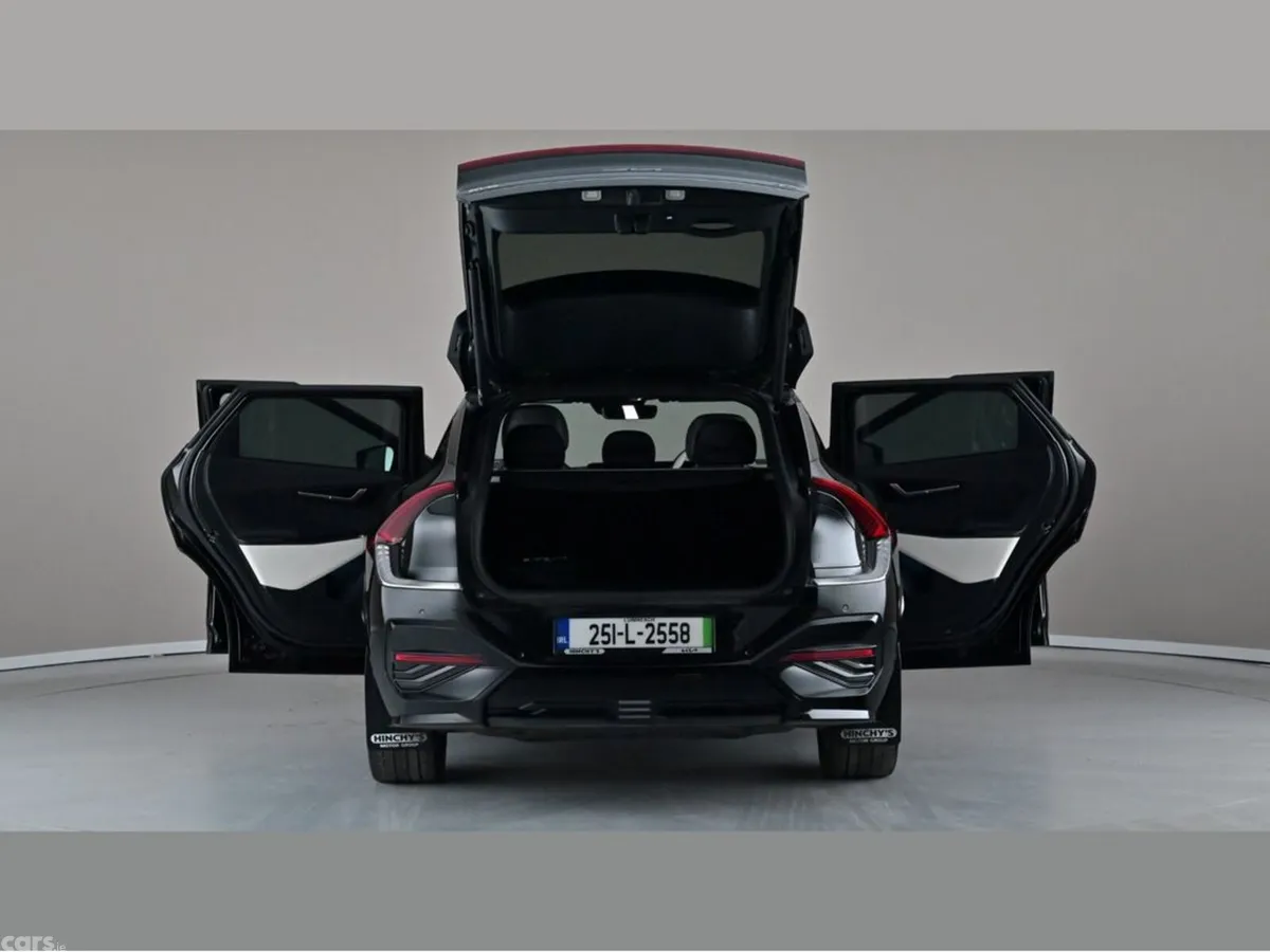 Kia EV6 MPV, Electric, 2025, Black