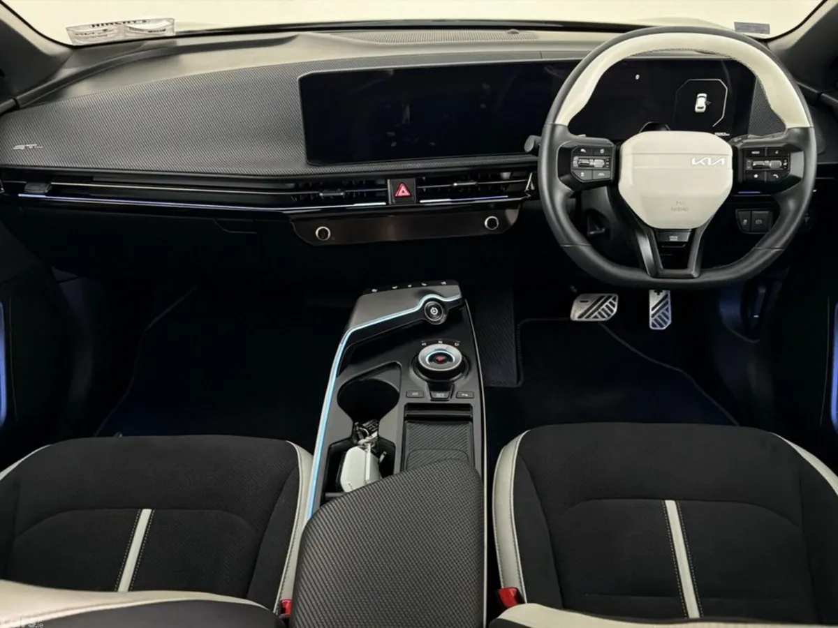 Kia EV6 MPV, Electric, 2025, Black