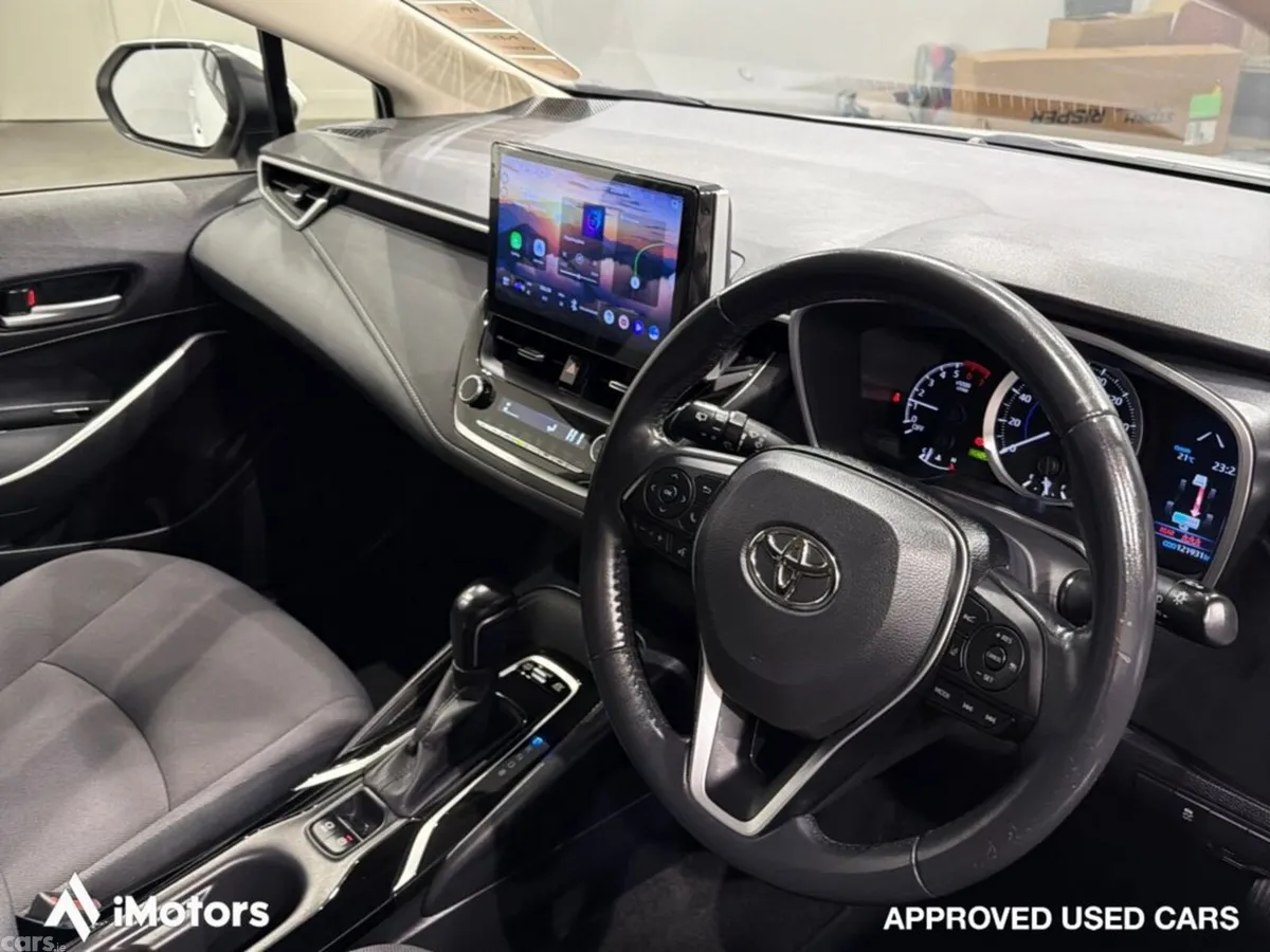 Toyota Corolla Estate, Petrol Hybrid, 2022, White