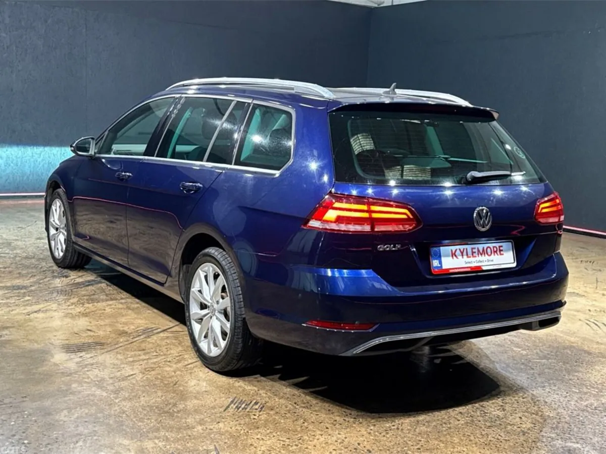 Volkswagen Golf Estate, Petrol, 2019, Blue