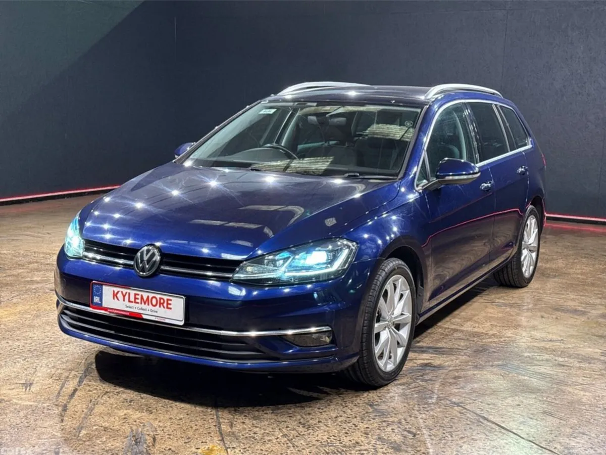 Volkswagen Golf Estate, Petrol, 2019, Blue