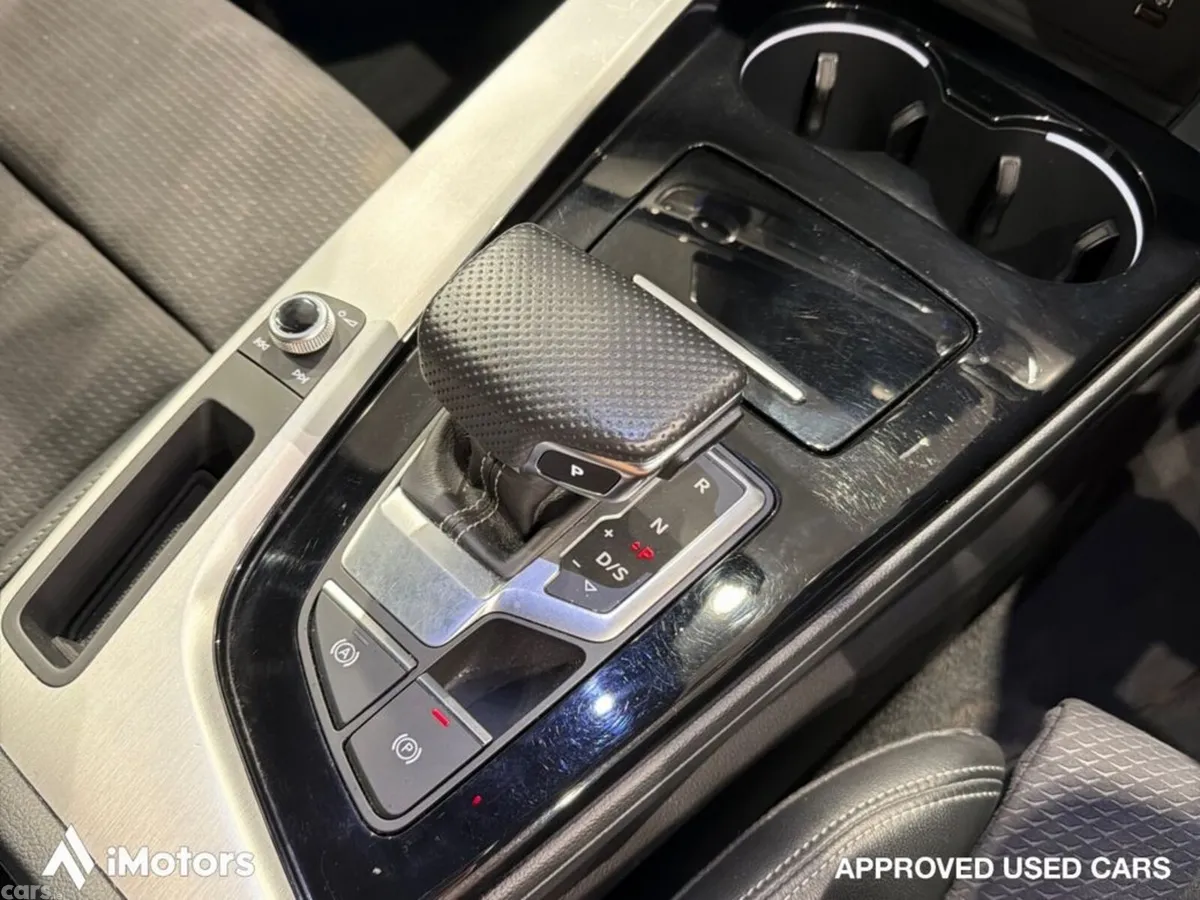 Audi A4 Saloon, Diesel, 2022, Blue