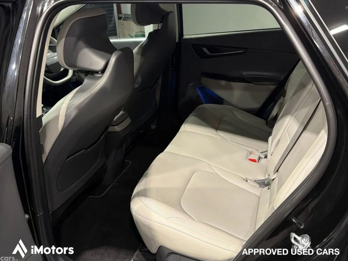 Kia EV6 SUV, Electric, 2025, Black
