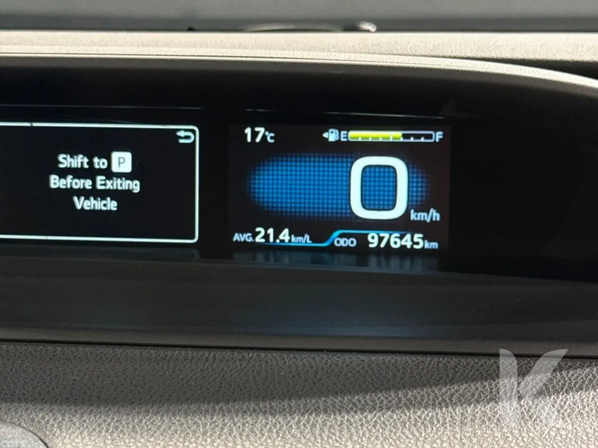 Toyota Prius Saloon, Petrol Hybrid, 2020, Grey