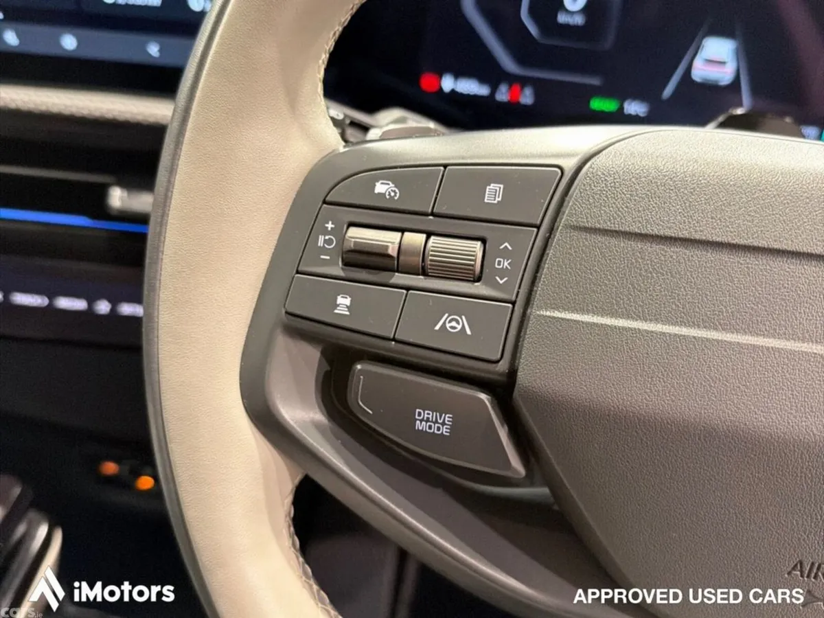 Kia EV6 SUV, Electric, 2025, Black