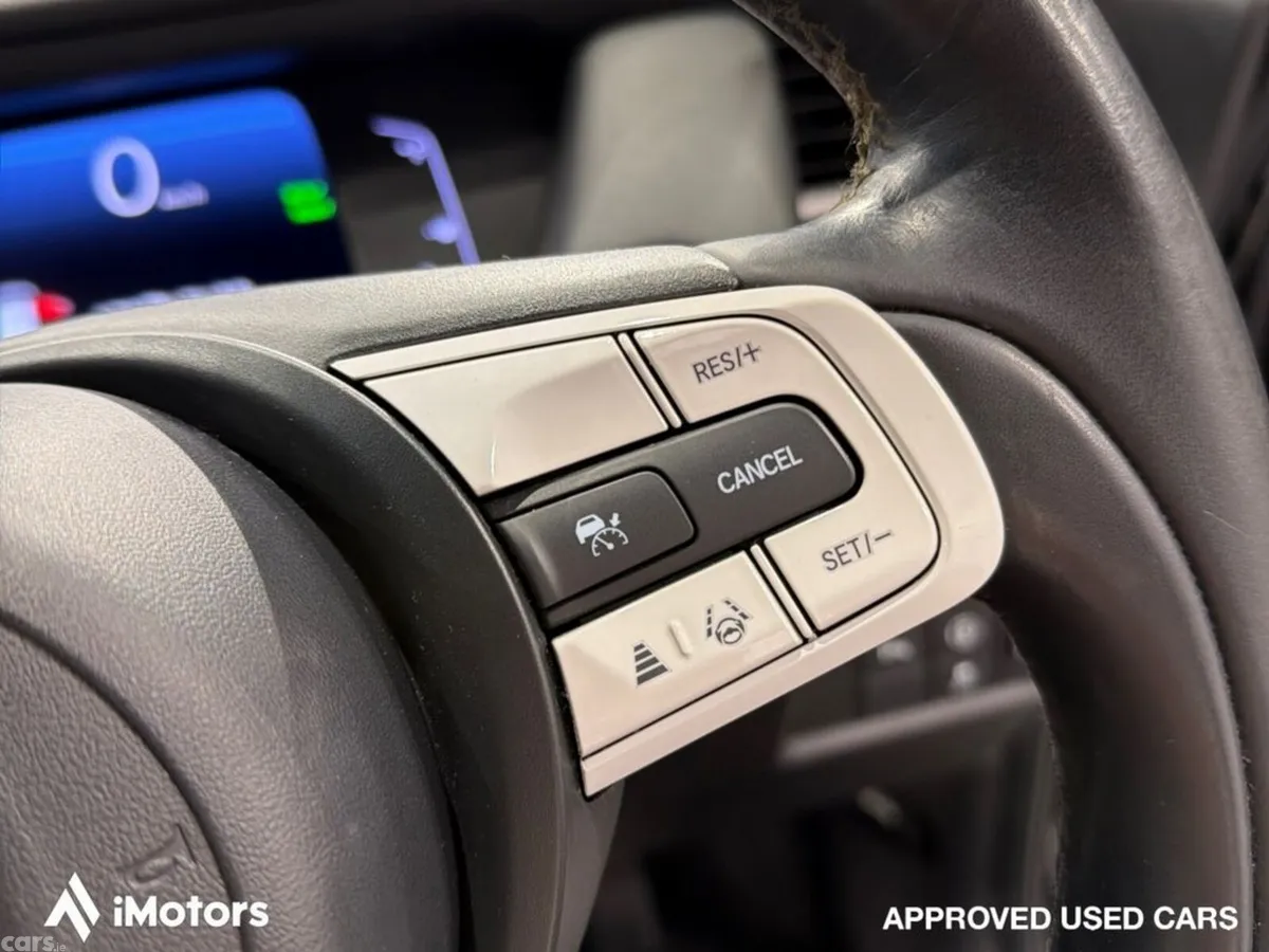 Honda Fit Hatchback, Petrol Hybrid, 2021, Blue