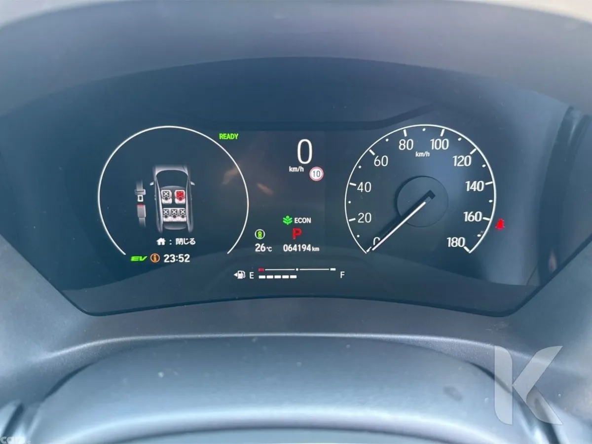 Honda Vezel SUV, Petrol Hybrid, 2023, White