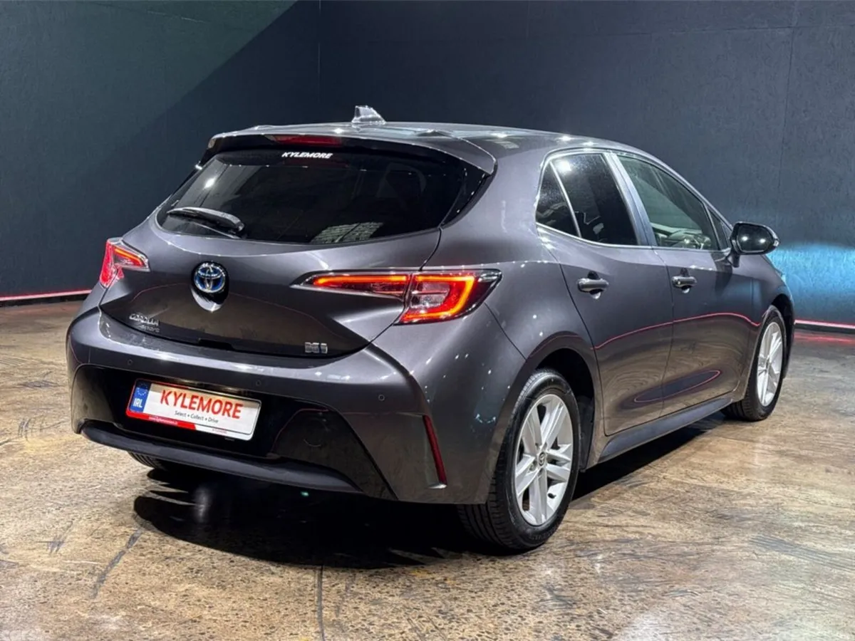 Toyota Corolla Hatchback, Petrol Hybrid, 2021, Grey