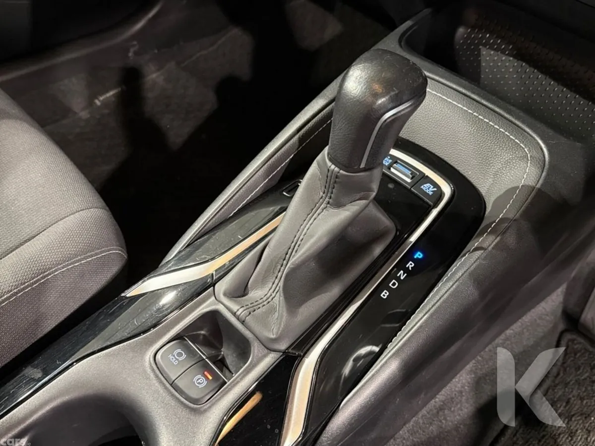 Toyota Corolla Hatchback, Petrol Hybrid, 2021, Grey