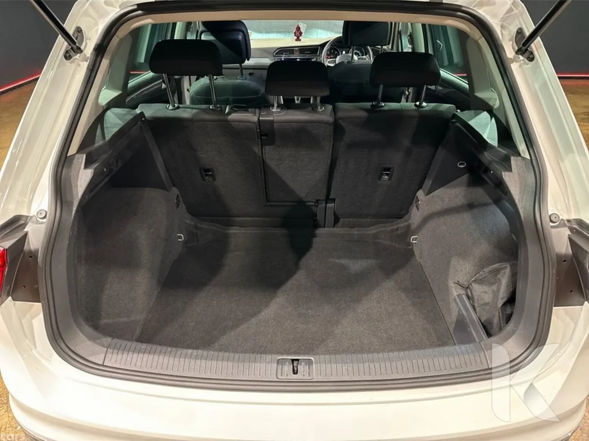 Volkswagen Tiguan SUV, Diesel, 2023, White