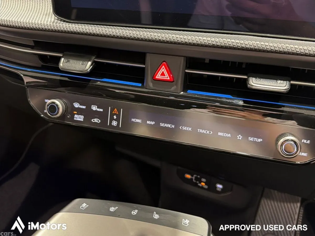 Kia EV6 SUV, Electric, 2025, Black