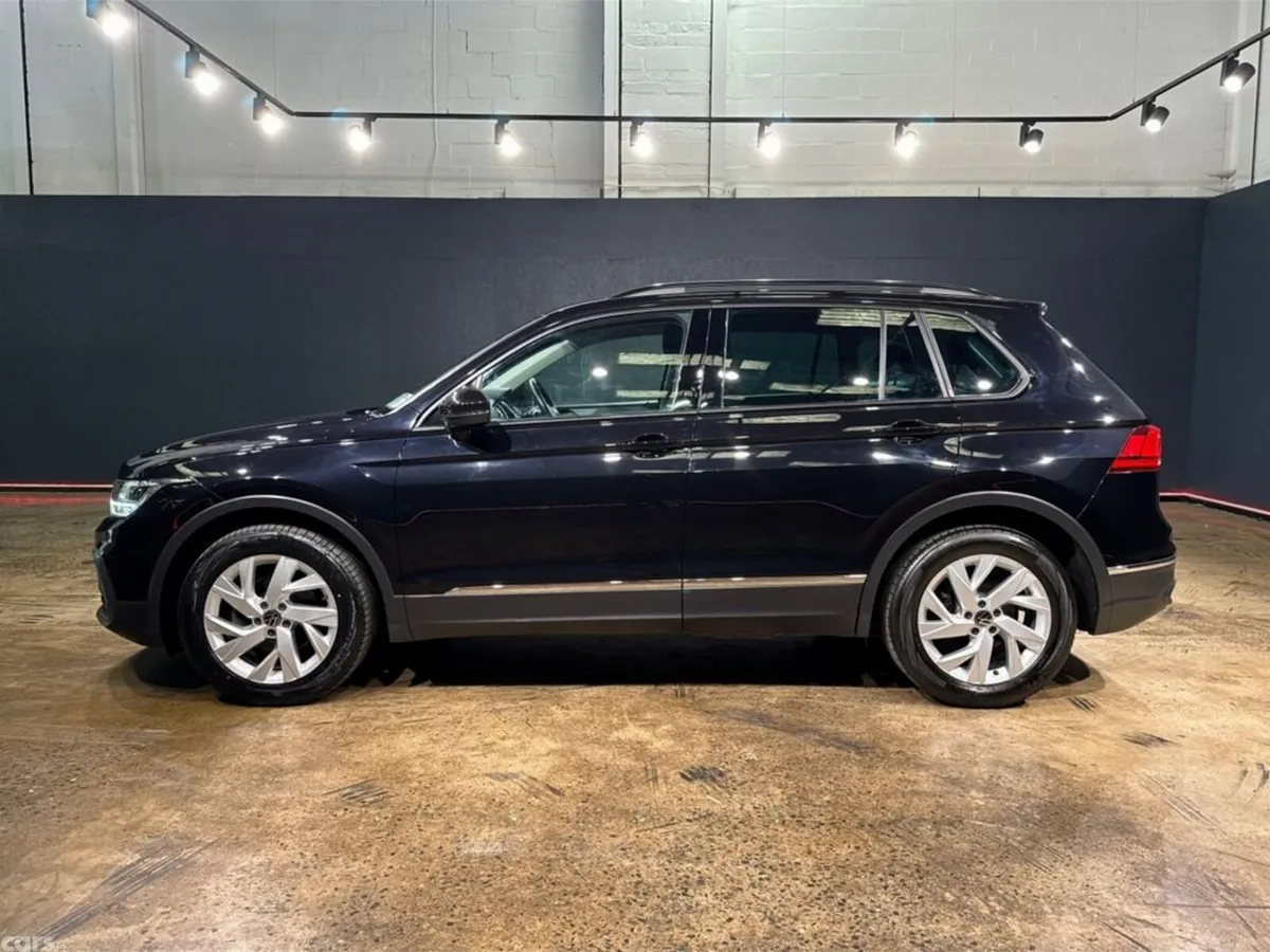 Volkswagen Tiguan SUV, Diesel, 2023, Black