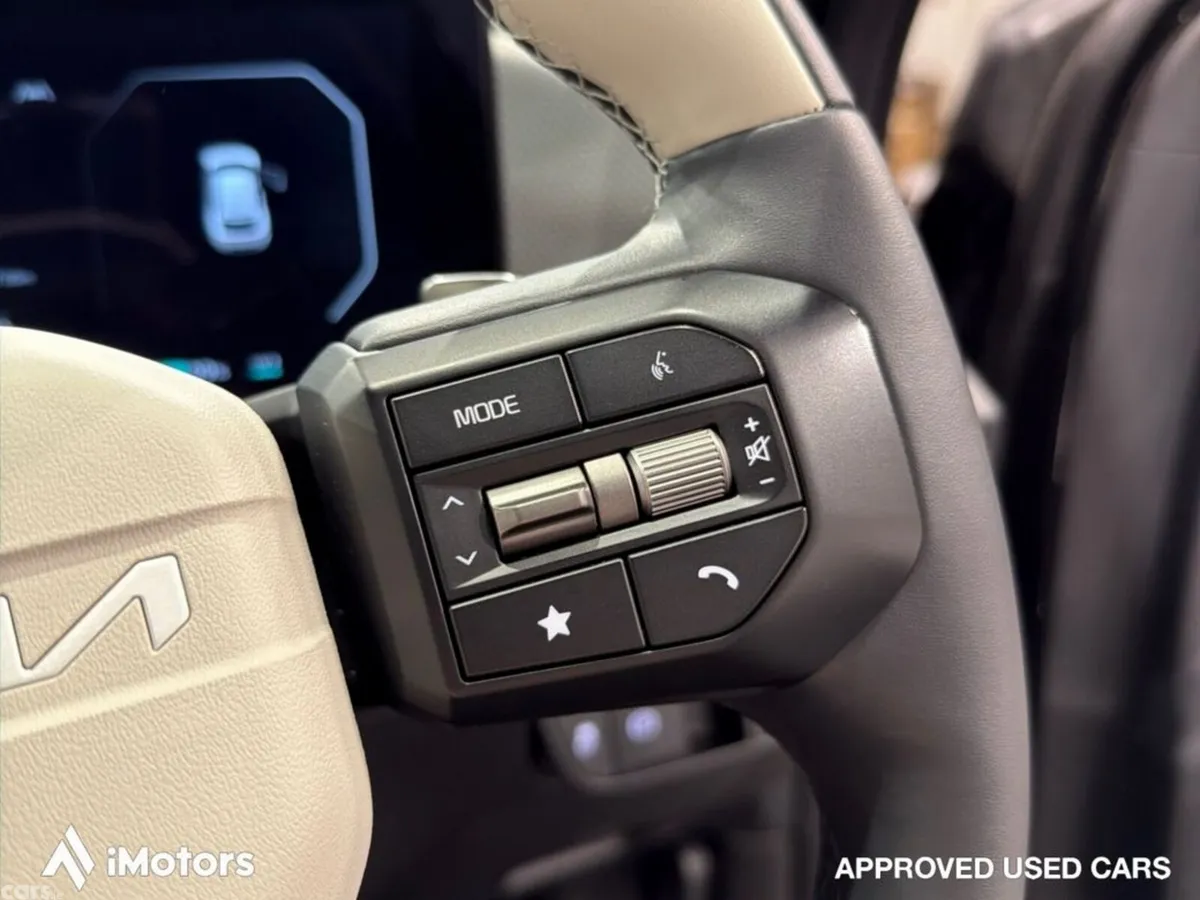 Kia EV6 SUV, Electric, 2025, Black
