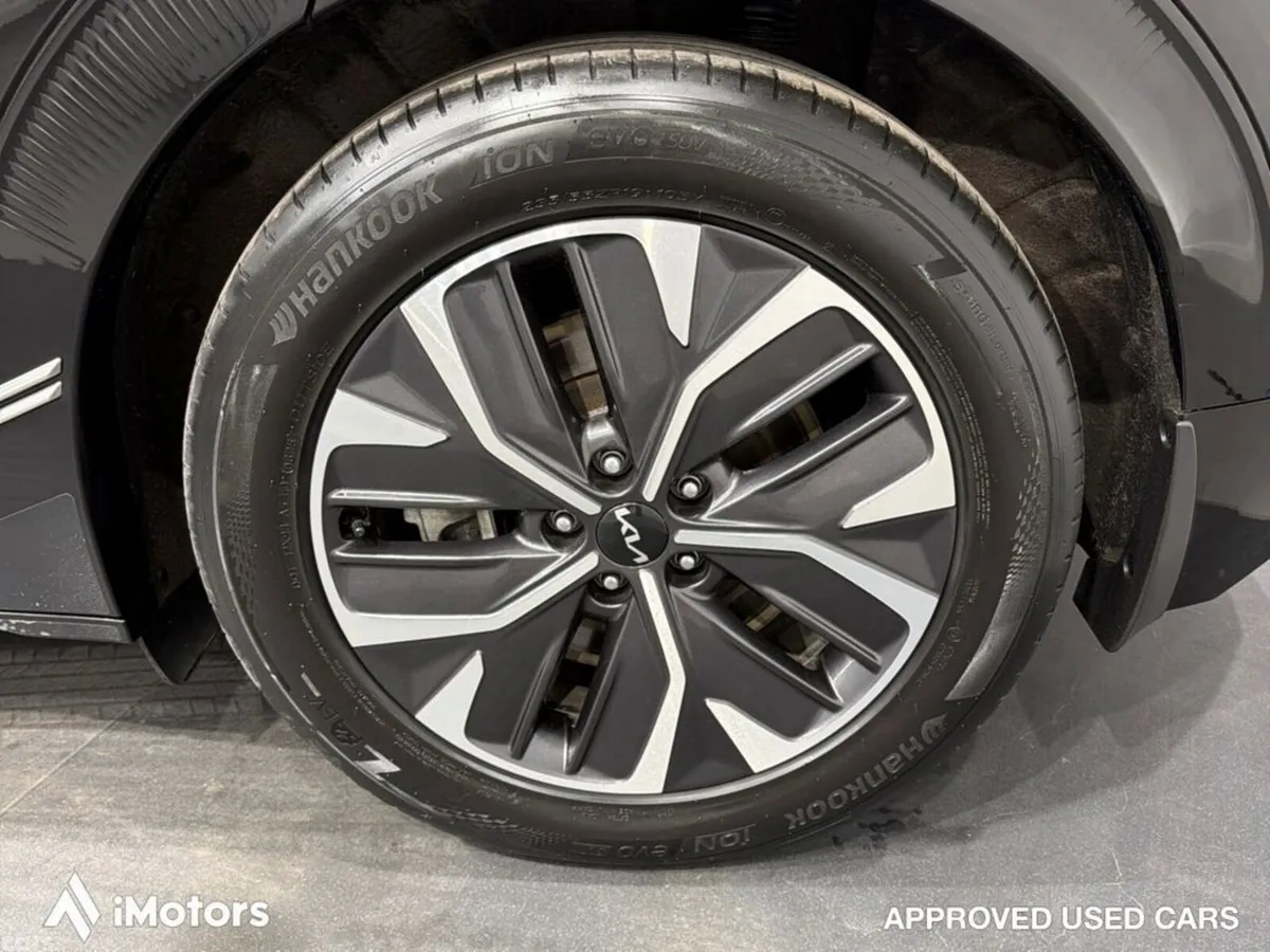 Kia EV6 SUV, Electric, 2024, Black
