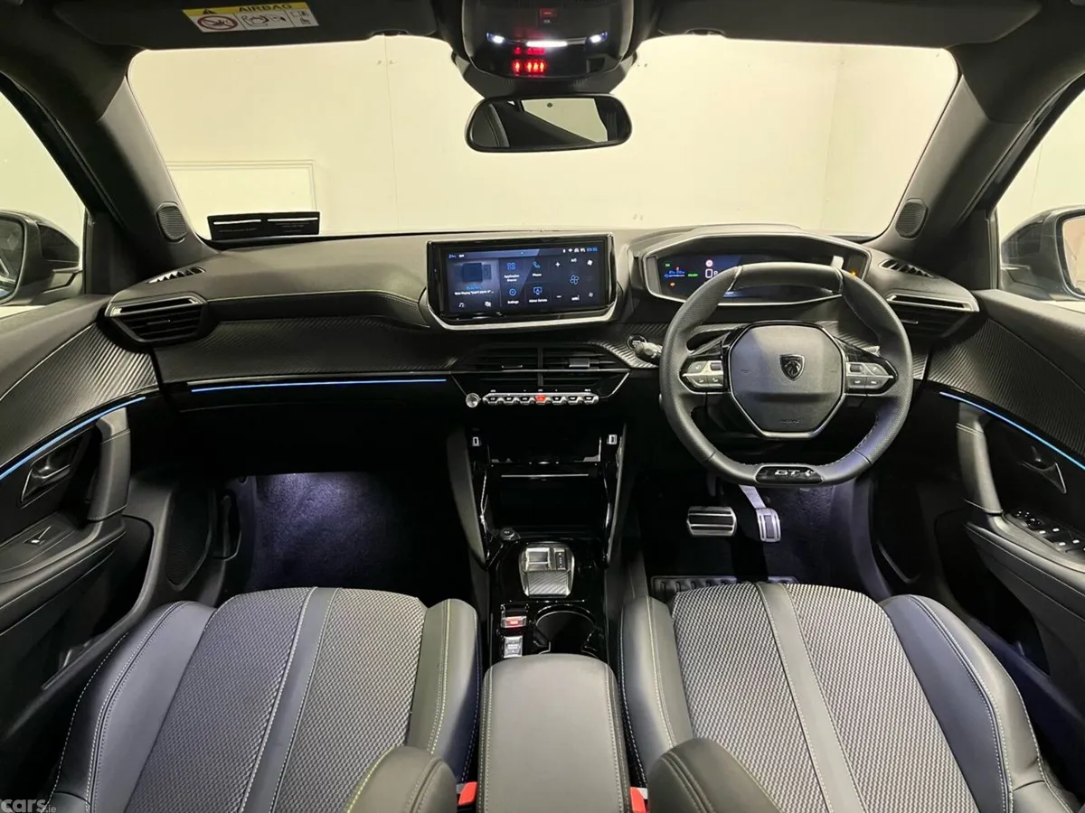 Peugeot 2008 SUV, Electric, 2025, Blue