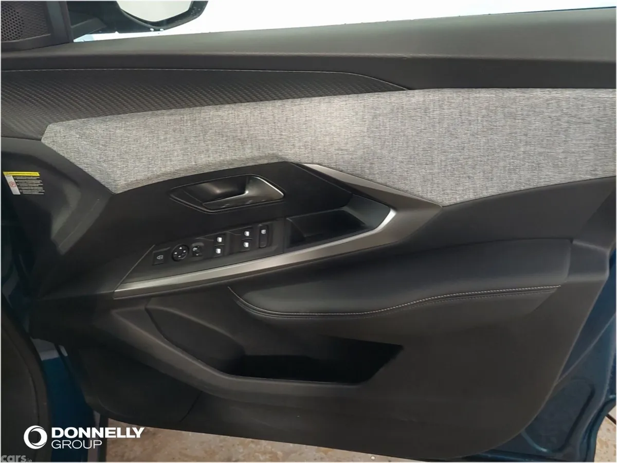 Peugeot 3008 Estate, Electric, 2025, Blue