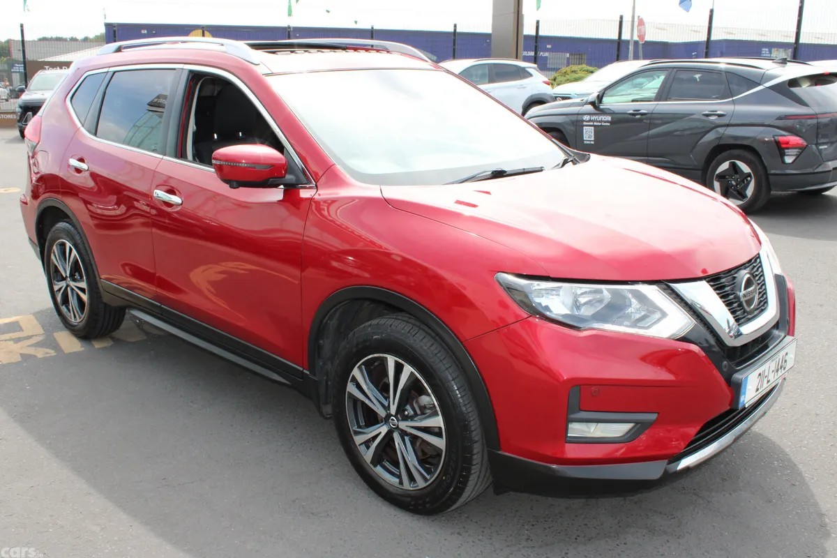 Nissan X-Trail SUV, Diesel, 2021, Red