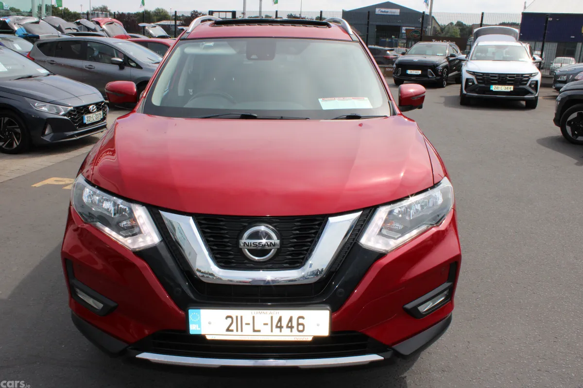 Nissan X-Trail SUV, Diesel, 2021, Red