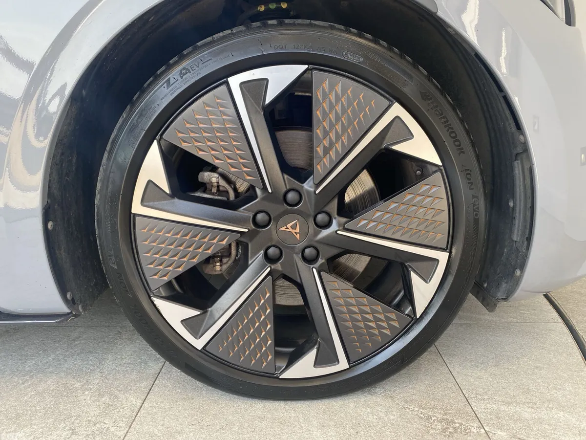 Cupra Born Hatchback, Electric, 2025, Grey