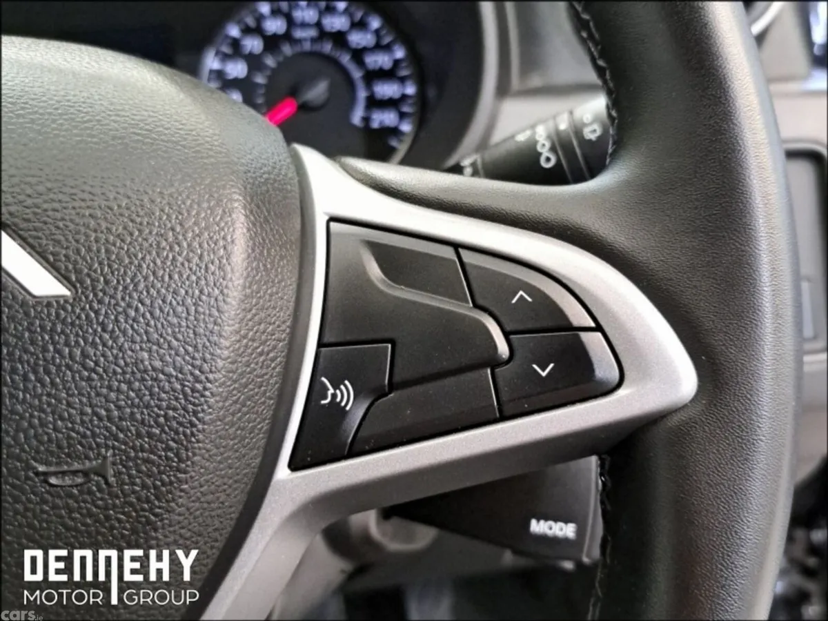 Dacia Duster SUV, Diesel, 2024, Grey