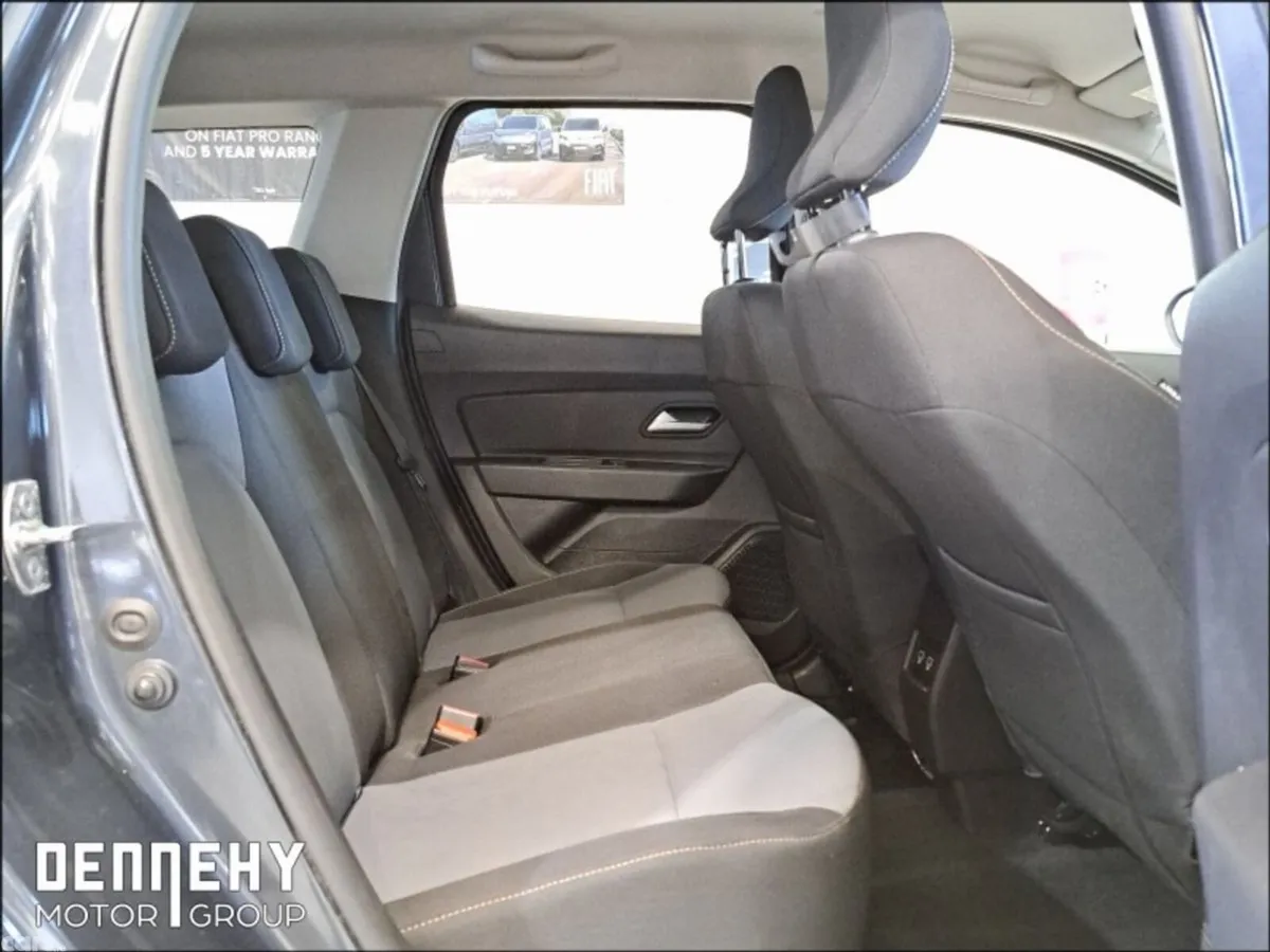 Dacia Duster SUV, Diesel, 2024, Grey