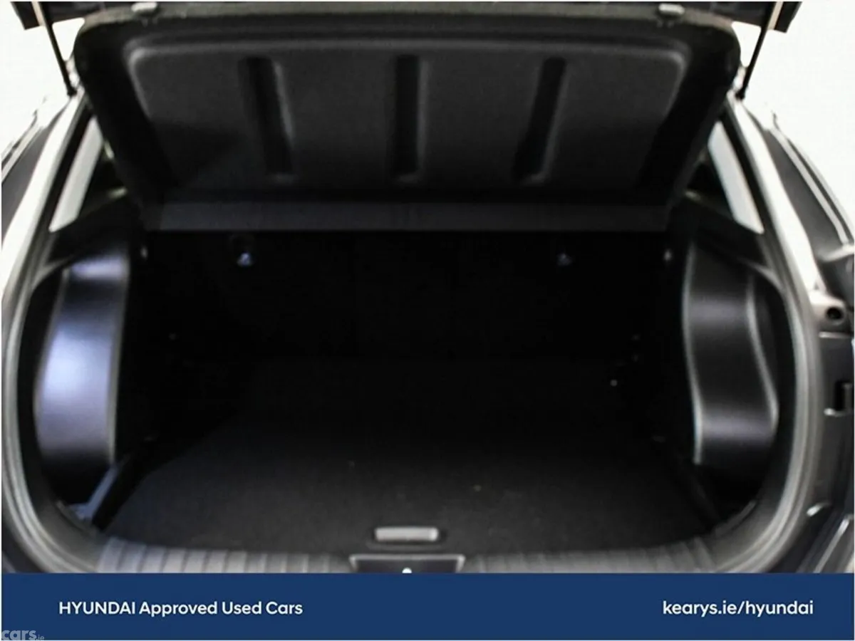 Hyundai KONA SUV, Petrol, 2023, Grey
