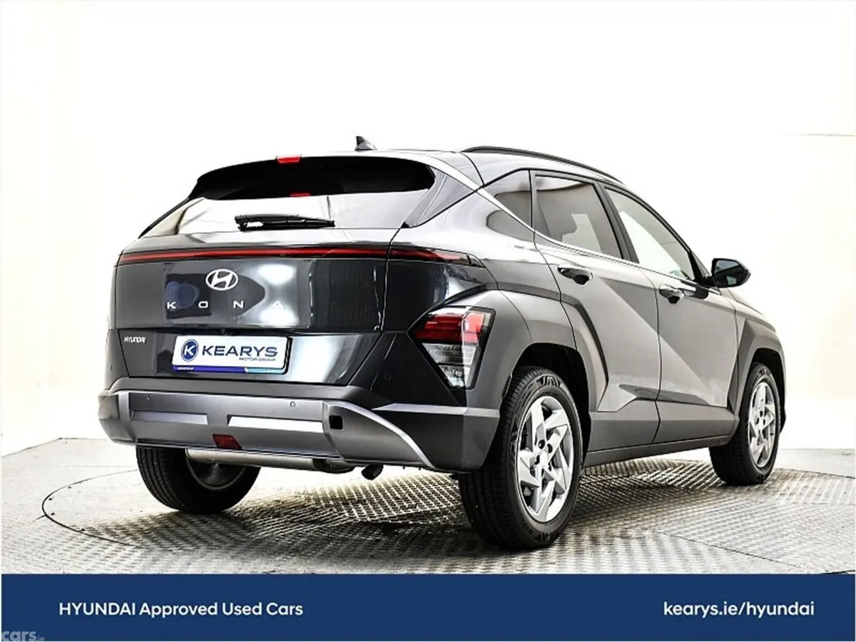 Hyundai KONA SUV, Petrol, 2023, Grey