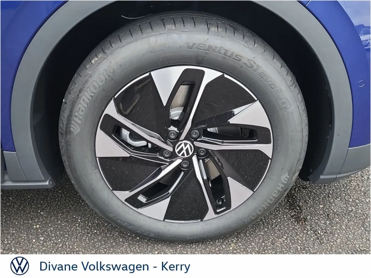 Volkswagen ID.4 SUV, Electric, 2027, Blue