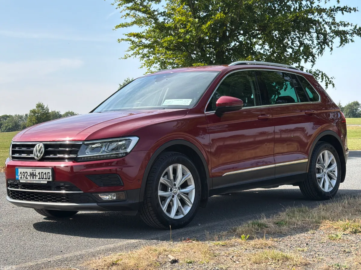 Volkswagen Tiguan SUV, Diesel, 2019, Red