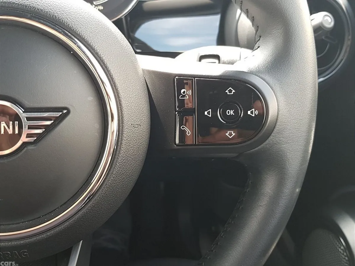 Mini Cooper Hatchback, Electric, 2022, Grey