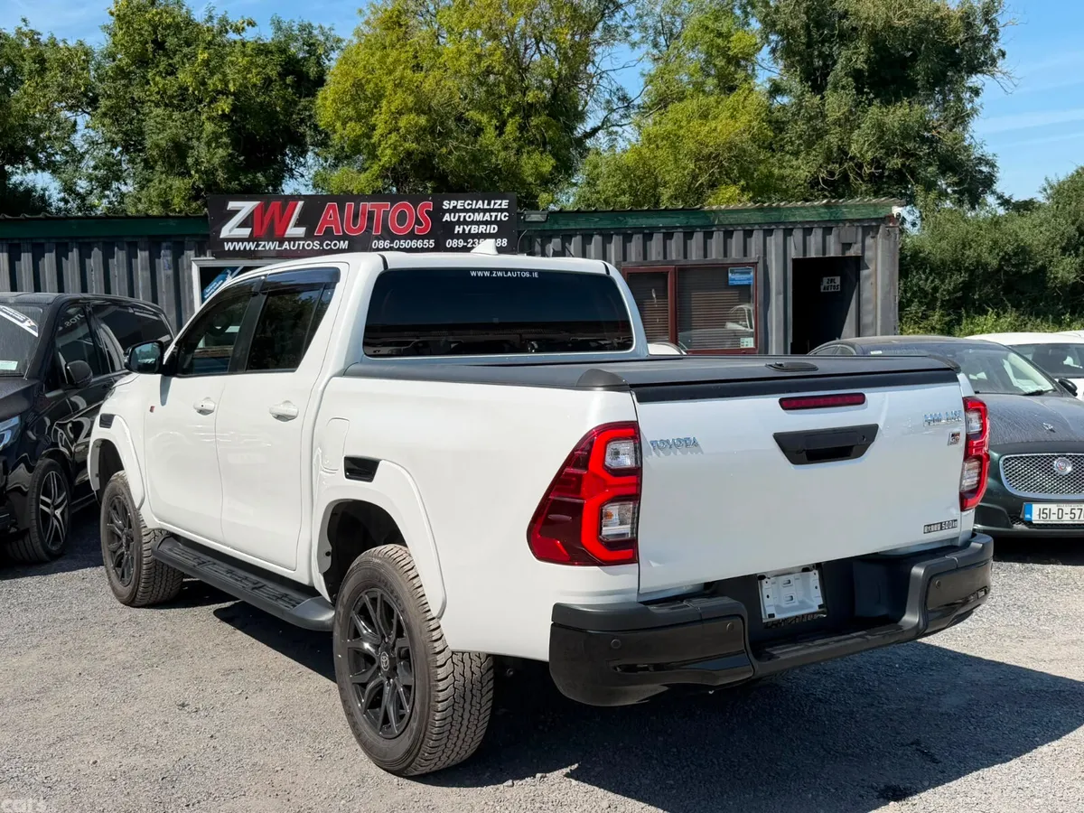 Toyota Hilux Pick Up, Diesel, 2024, White