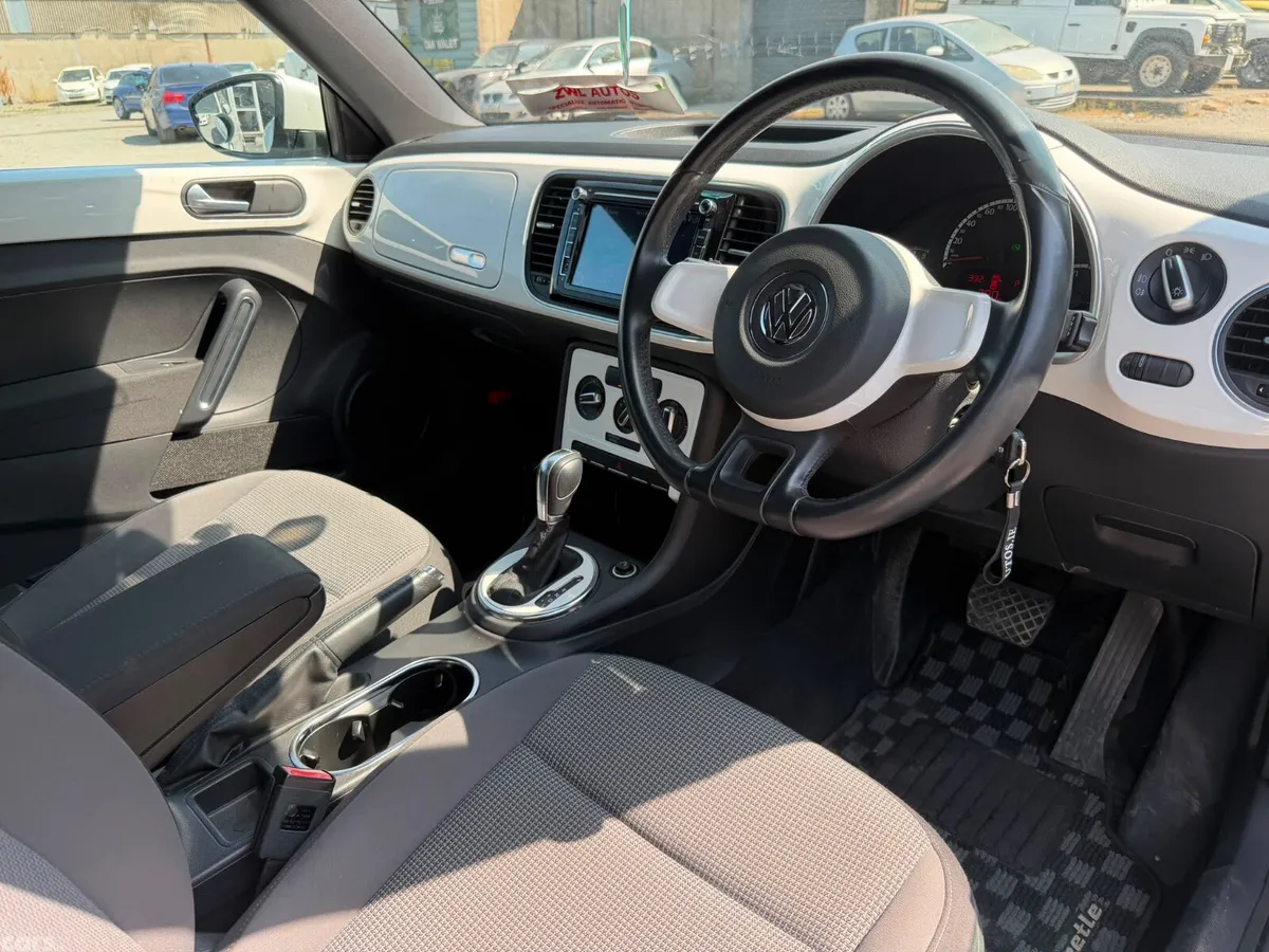 Volkswagen Beetle Hatchback, Petrol, 2013, White