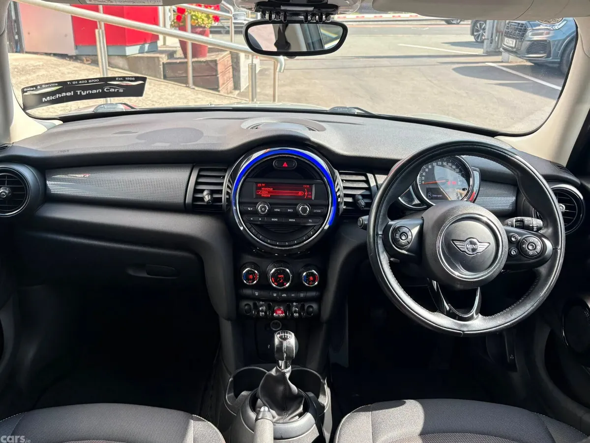 Mini Cooper Hatchback, Petrol, 2018, Grey