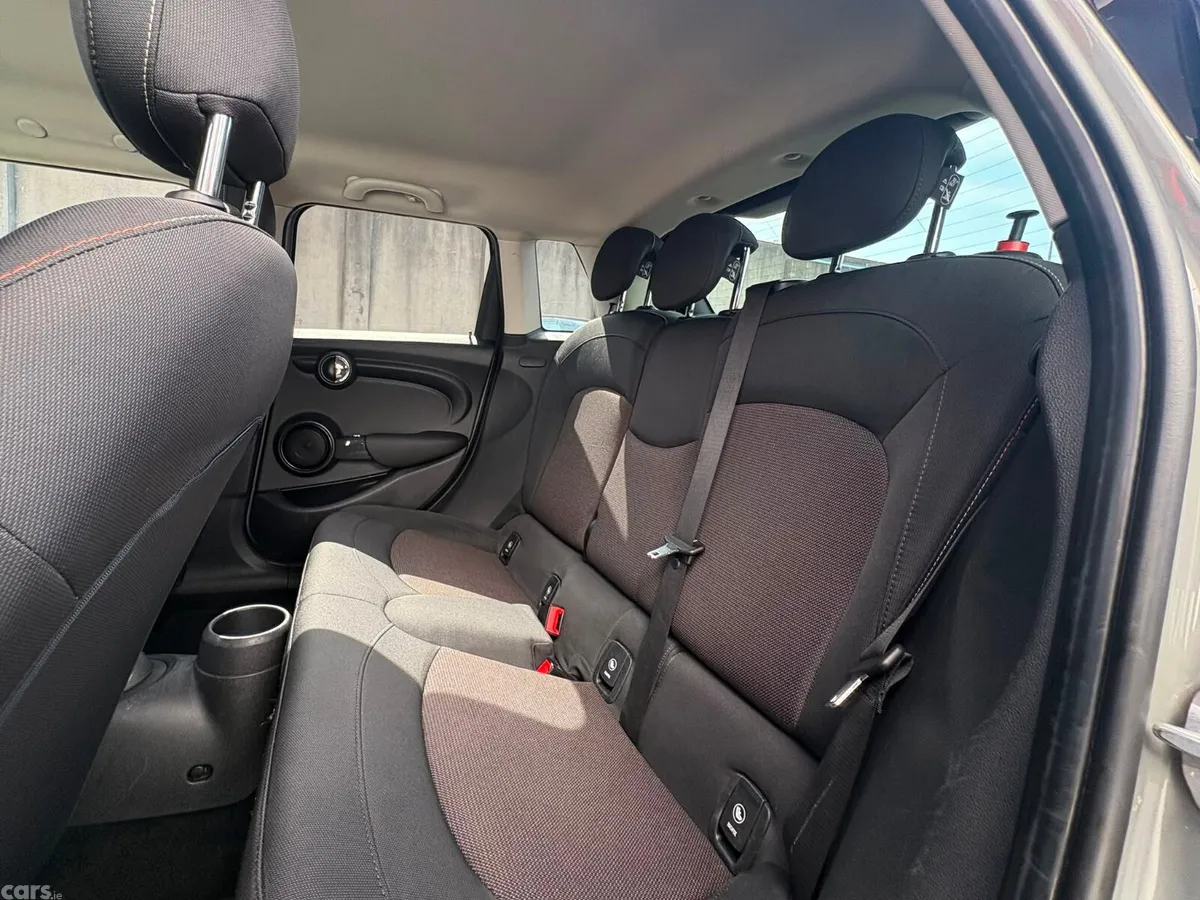 Mini Cooper Hatchback, Petrol, 2018, Grey