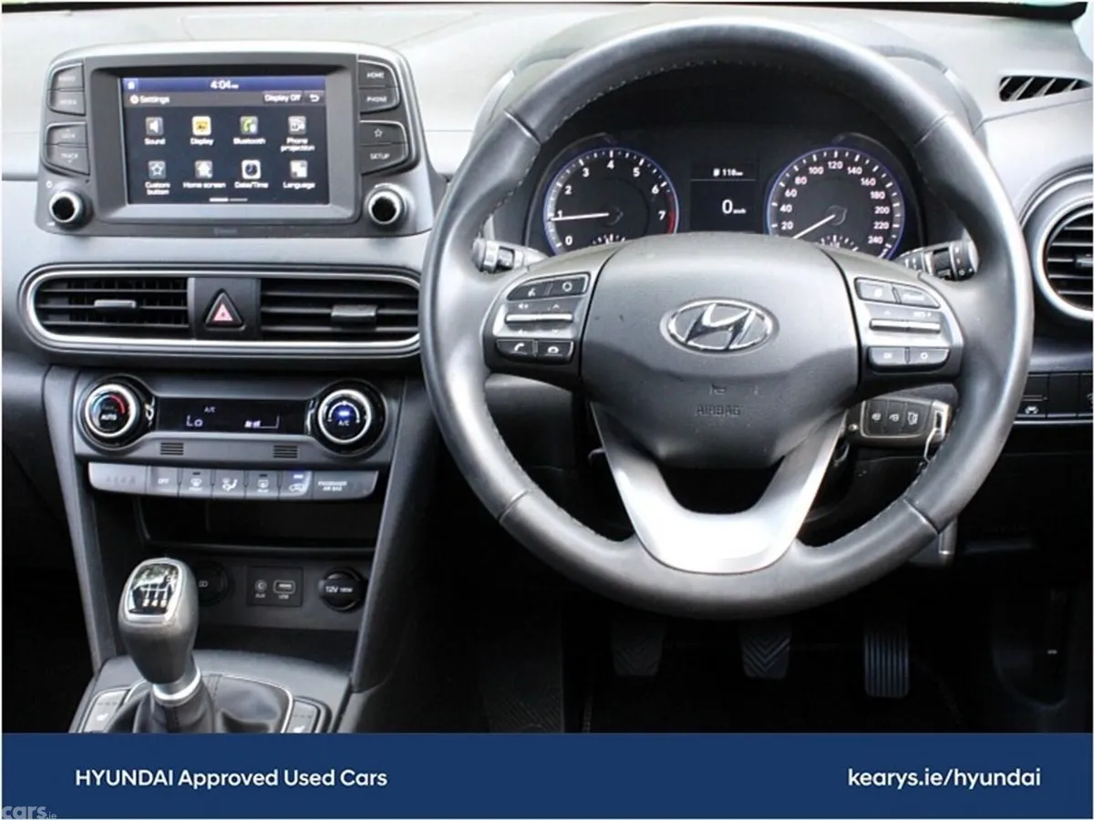 Hyundai KONA MPV, Petrol, 2020, Orange