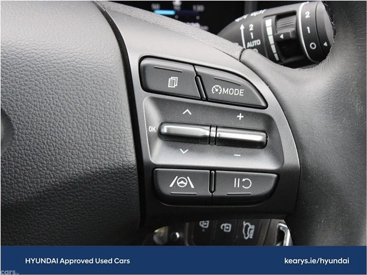 Hyundai KONA MPV, Petrol, 2020, Orange