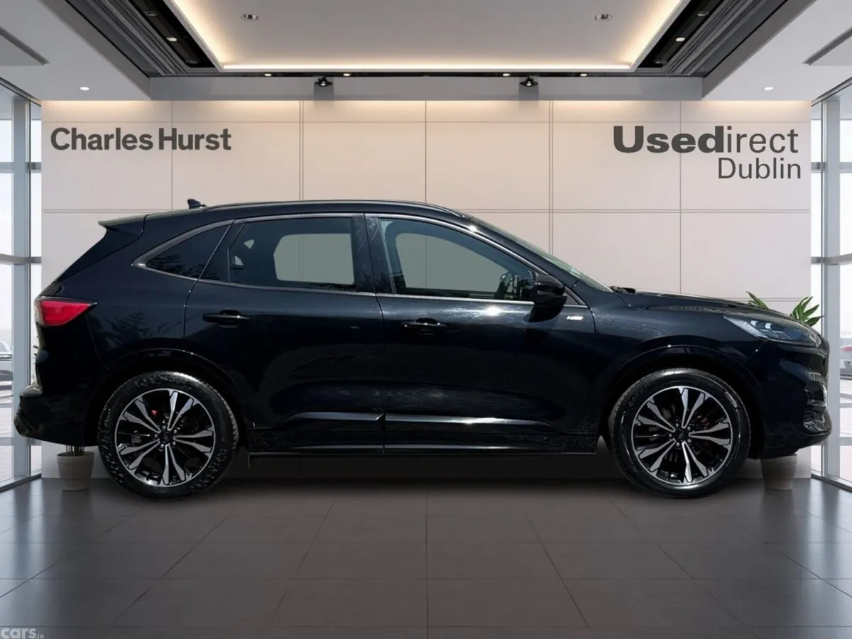 Ford Kuga SUV, Petrol Hybrid, 2023, Black