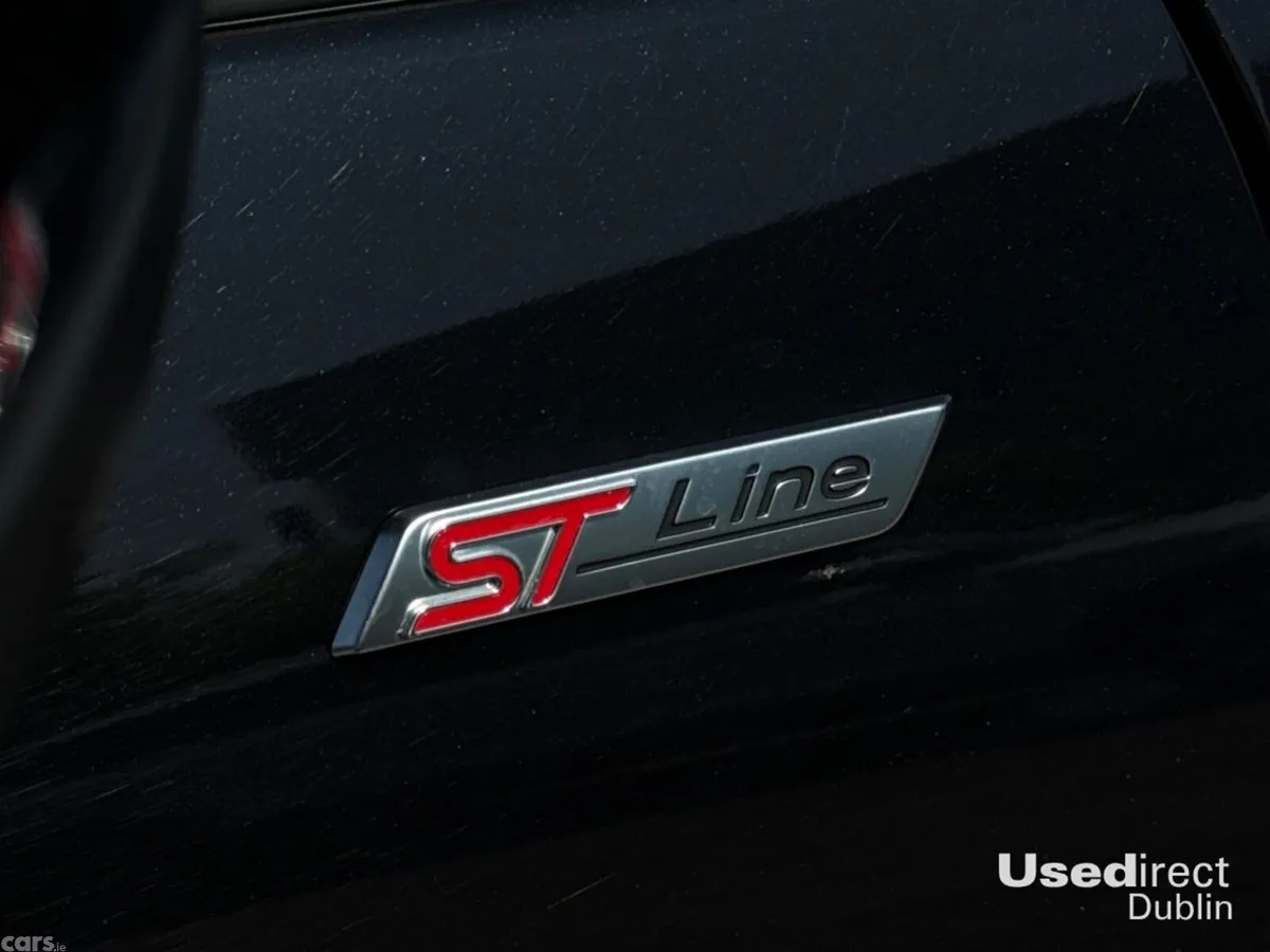 Ford Kuga SUV, Petrol Hybrid, 2023, Black