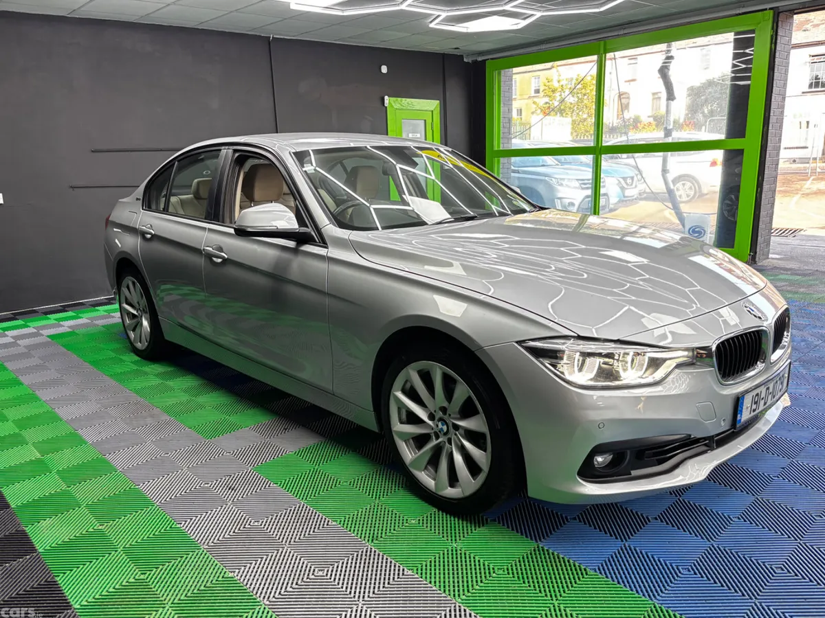 BMW 3-Series Saloon, Petrol Plug-in Hybrid, 2019, Grey
