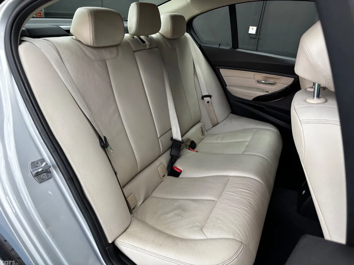 BMW 3-Series Saloon, Petrol Plug-in Hybrid, 2019, Grey