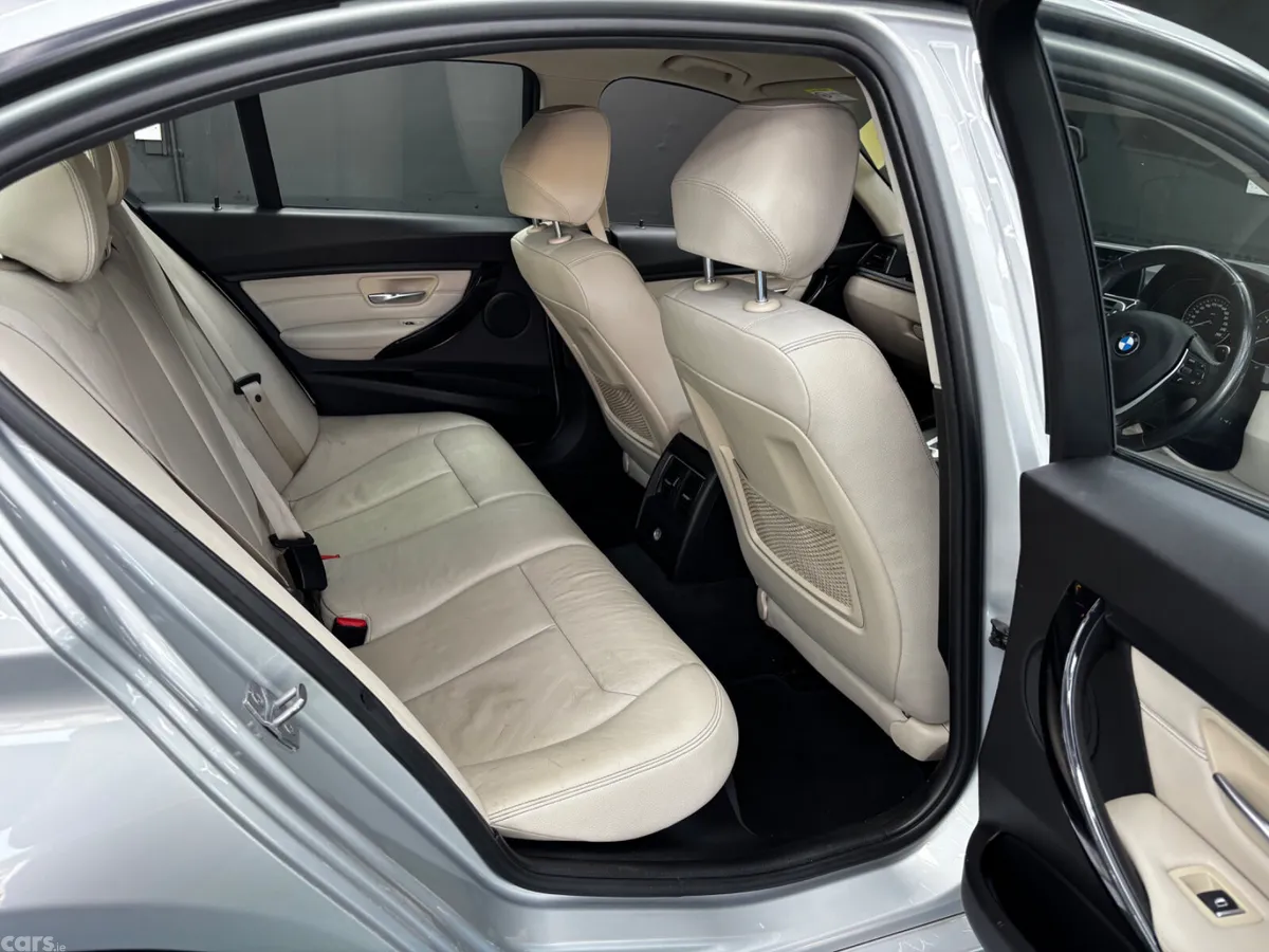 BMW 3-Series Saloon, Petrol Plug-in Hybrid, 2019, Grey