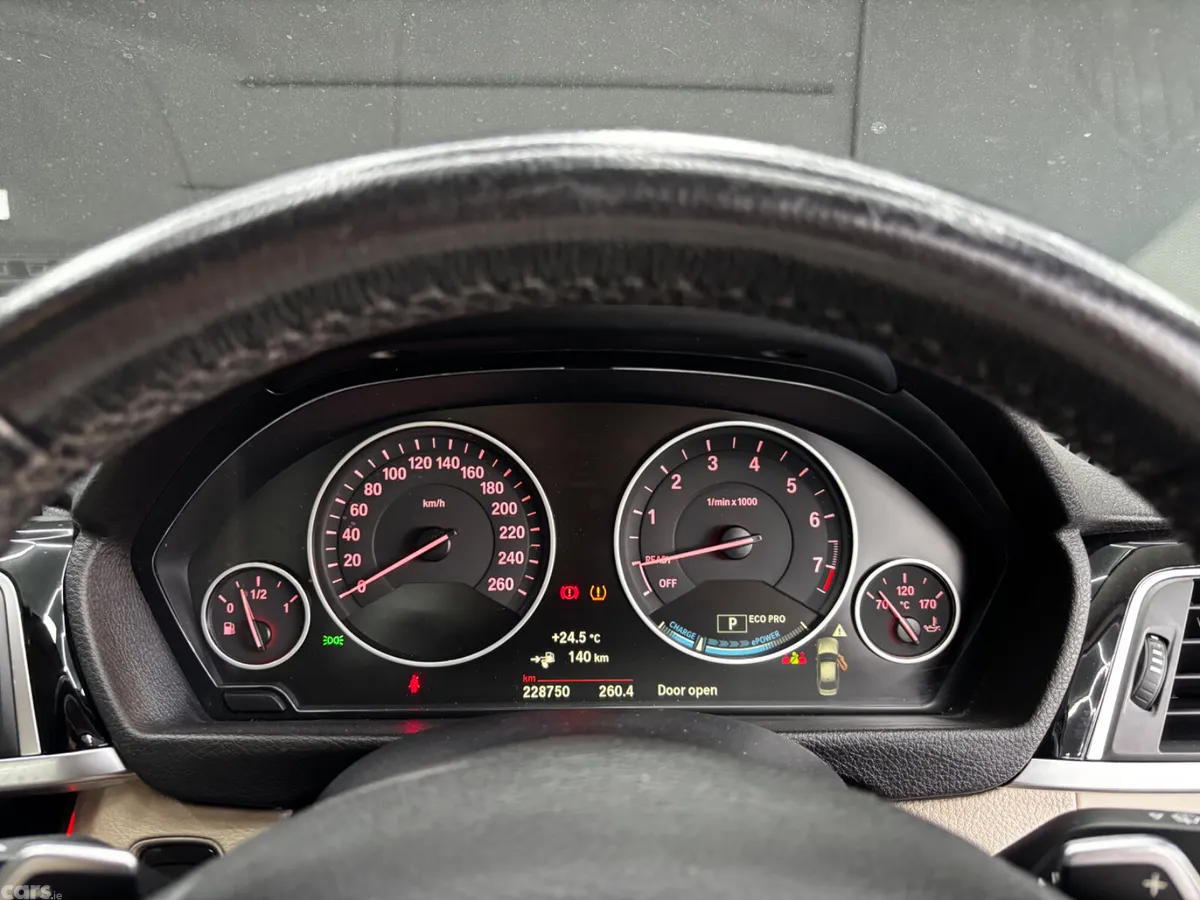 BMW 3-Series Saloon, Petrol Plug-in Hybrid, 2019, Grey