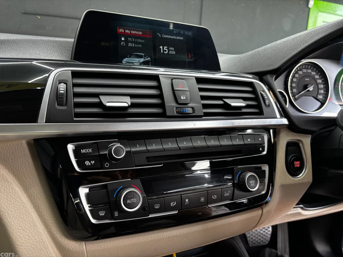 BMW 3-Series Saloon, Petrol Plug-in Hybrid, 2019, Grey