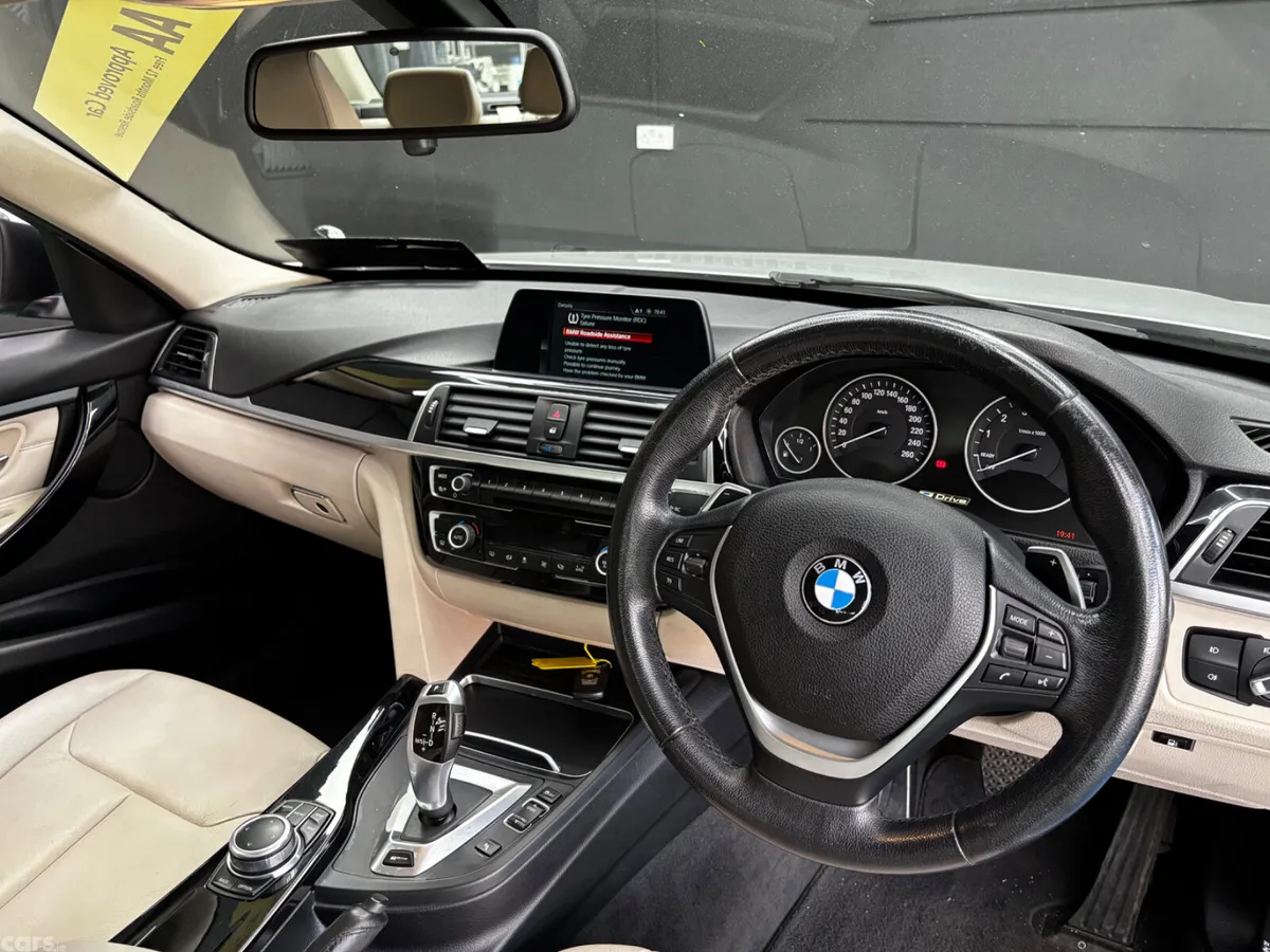 BMW 3-Series Saloon, Petrol Plug-in Hybrid, 2019, Grey