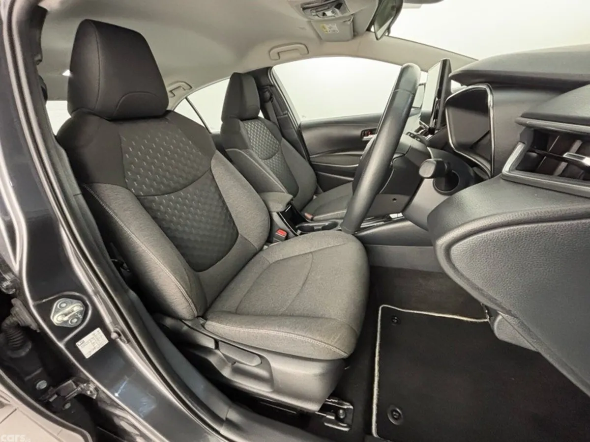 Toyota Corolla LUNA SALOON 4DR AUTO, Dublin 5