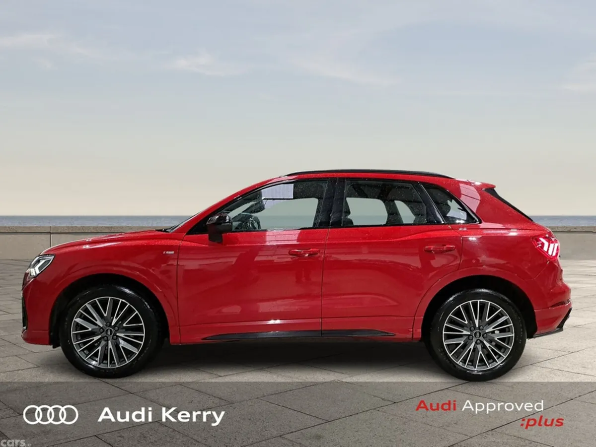 Audi Q3 SUV, Diesel, 2022, Red