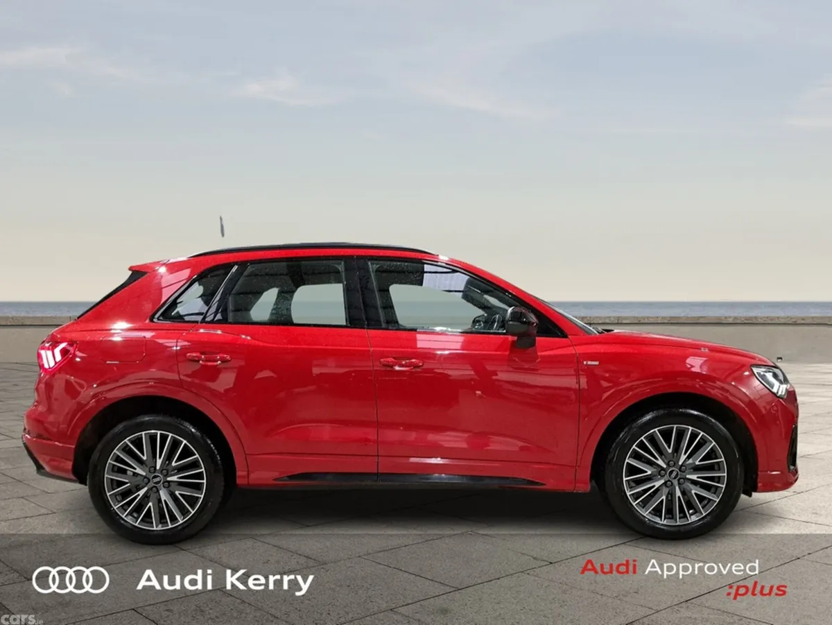 Audi Q3 SUV, Diesel, 2022, Red