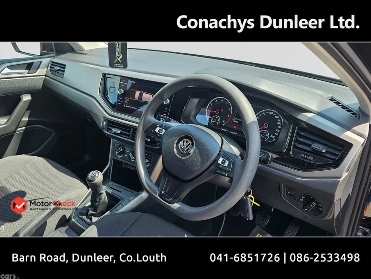 Volkswagen Polo Hatchback, Petrol, 2018, White