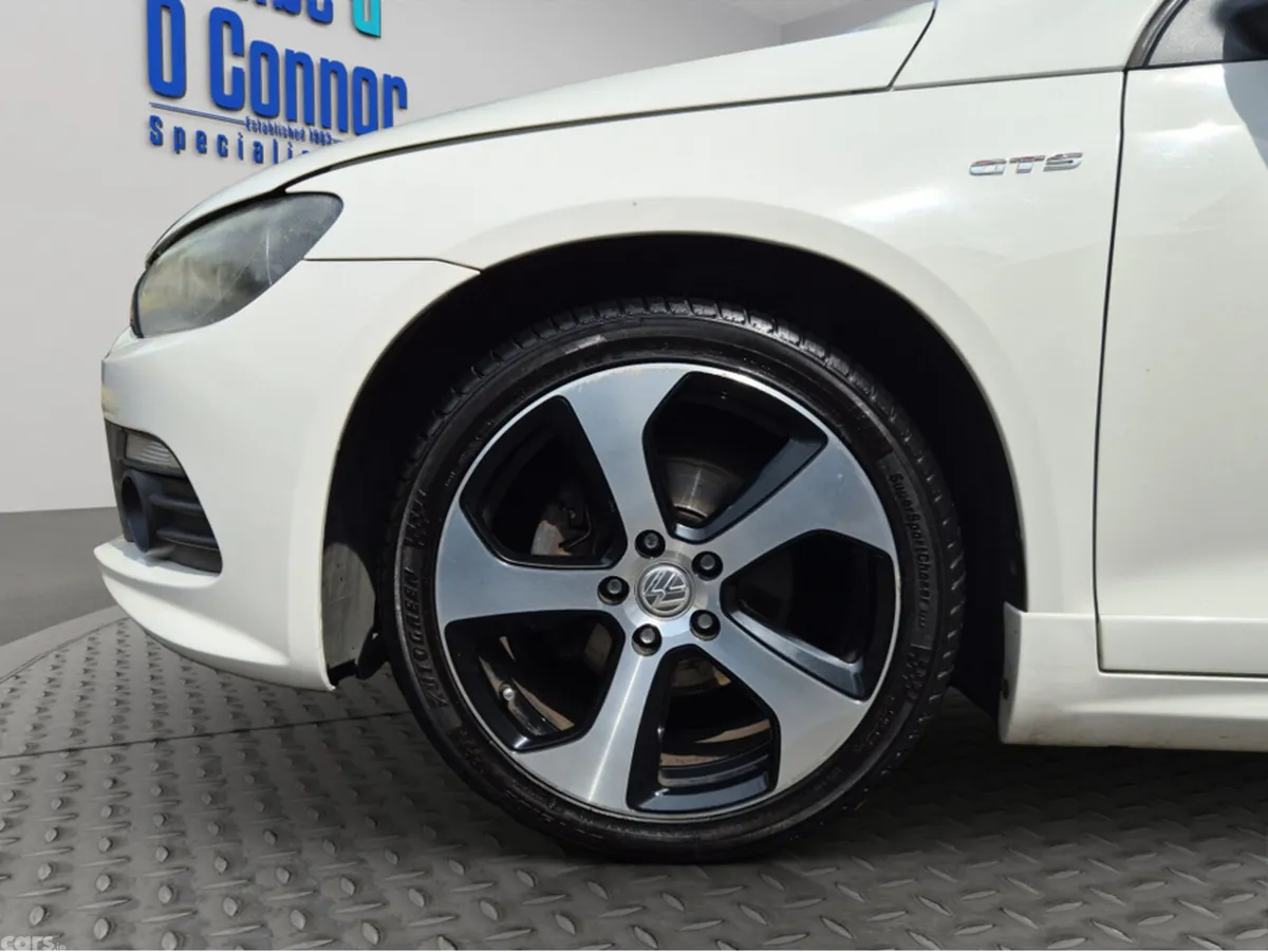 Volkswagen Scirocco Coupe, Diesel, 2014, White